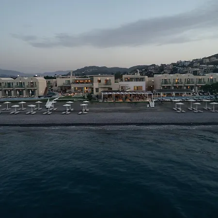 Resort Giannoulis - Grand Bay (adults Only)